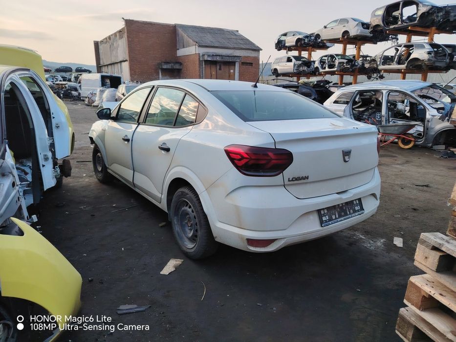 Dezmembrez Dacia Logan - 3 (2020 - 2024), 1.0 tce  H4D480, manual, H4D480, JT4016