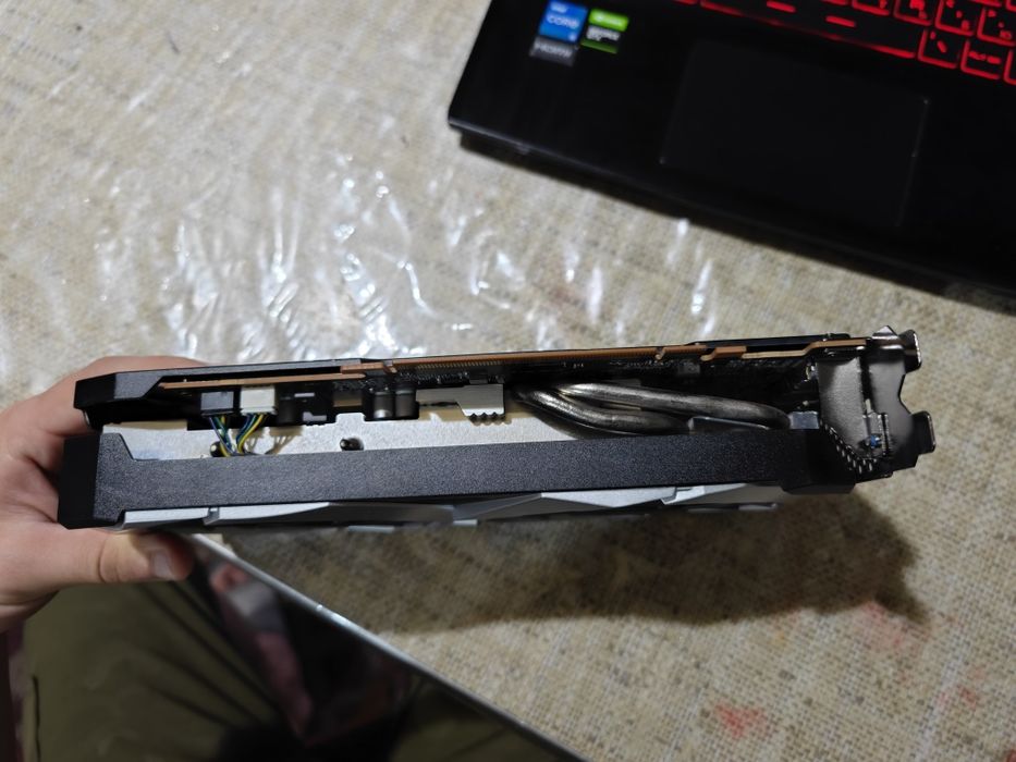 MSI Radeon RX 6600 XT 8GB | Yaponiyadan keltirilgan | Ideal holat