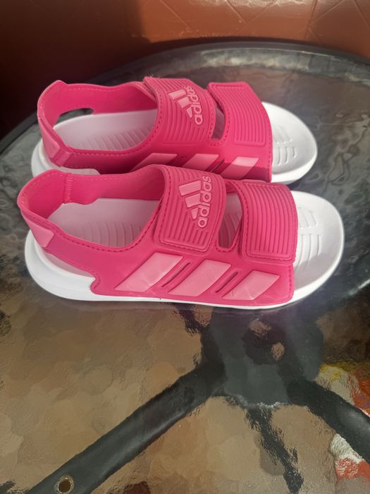 Детски сандали за момиче