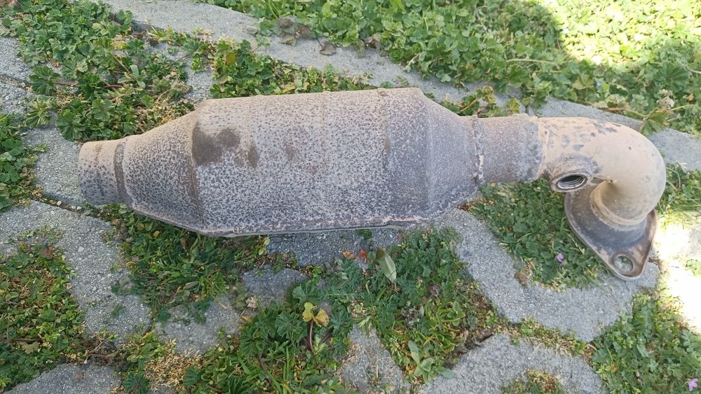 Катализатор за Toyita Yaris  1999г