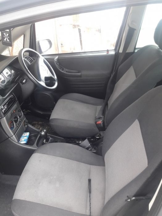 Опел зафира opel zafira 2.0DTI само на части
