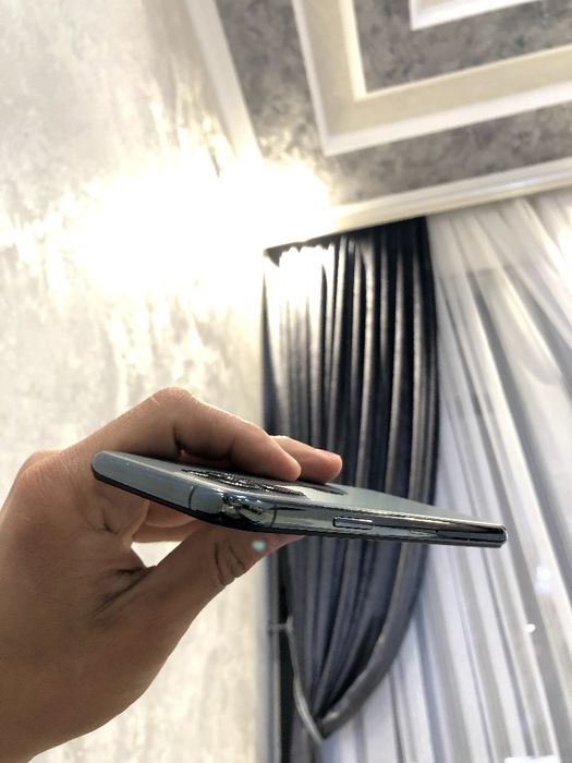 Iphone 11 pro         .