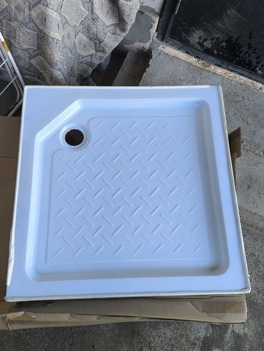 Продам душевой поддон