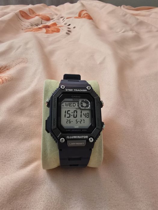 Casio WS-B1000 Bluetooth Step Tracker – като нов, гаранция и документи