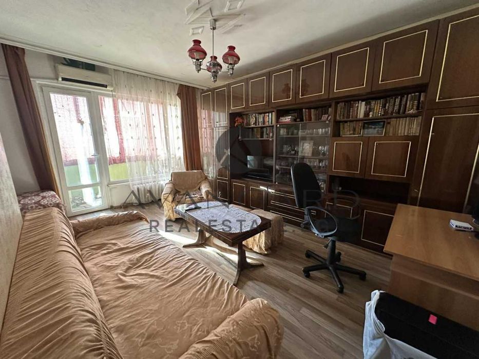 Продава се Тристаен апартамент в Пловдив, Тракия - 86 кв.м за 1512 €/кв.м - Снимка #1