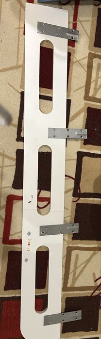 Дървена преграда за детско легло