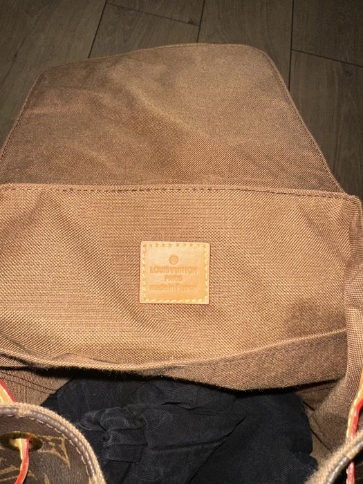 Сумка , рюкзак , louise vuitton ,LV