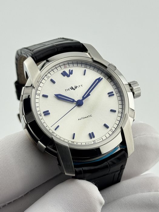 Наручные часы DeWitt Glorious Knight