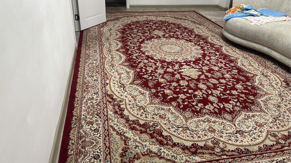 Иранский кілем сатылады б/у