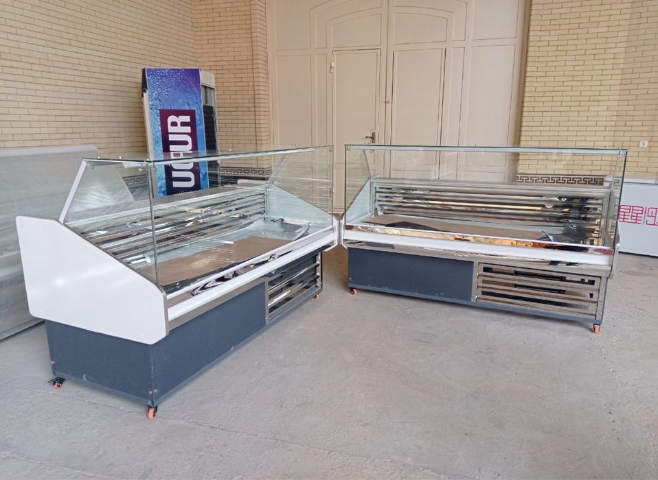 Витрина холодилник