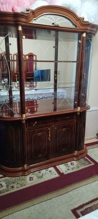 Продаётся стенка
