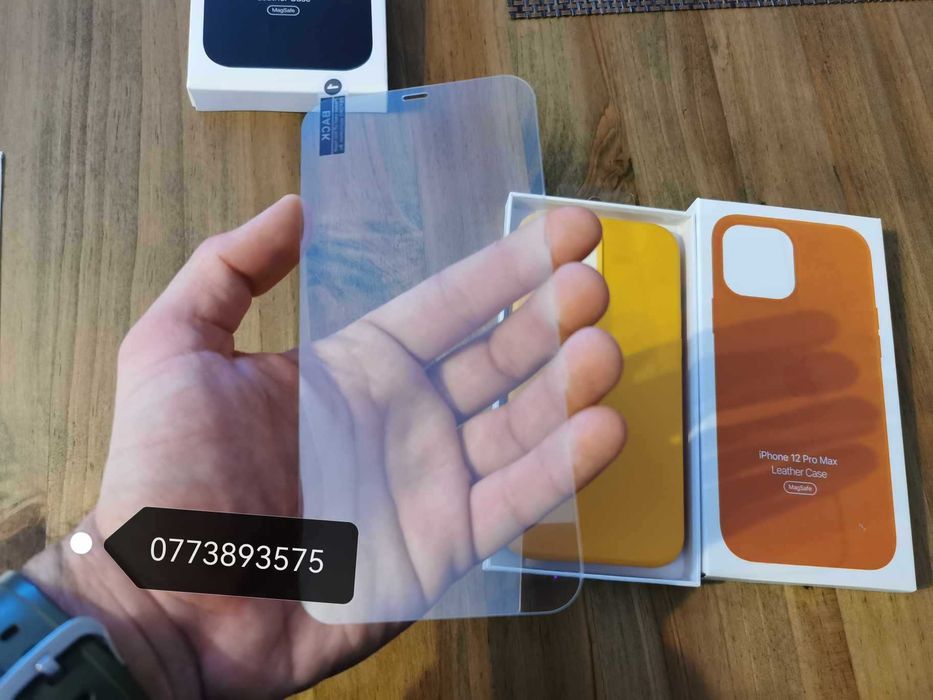 Husa protectie piele + 2 folii sticla +Magsafe Apple iPhone 12 Pro Max