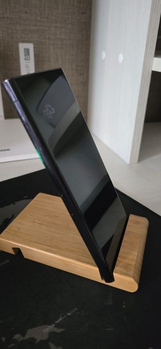 Продам Samsung S23 Ultra