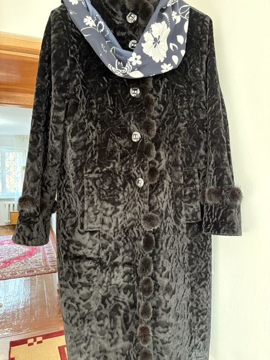 Продам пальто в отличном состоянии