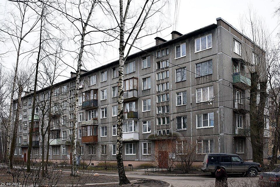 Сдам 2-х комн кв в пришахтинске