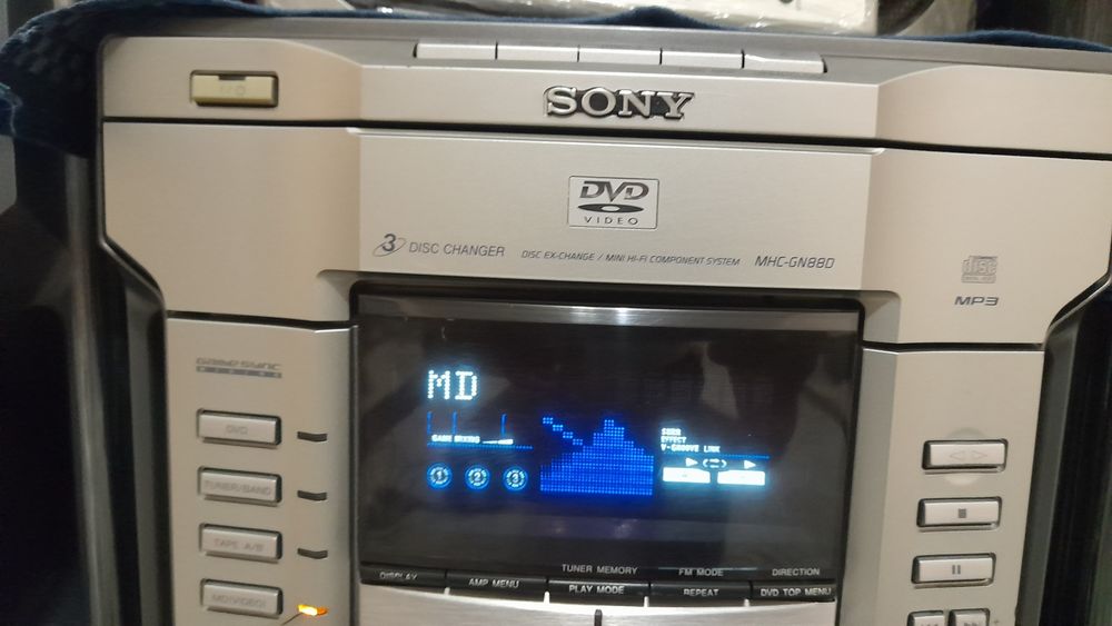 Музыкальный центр Sony