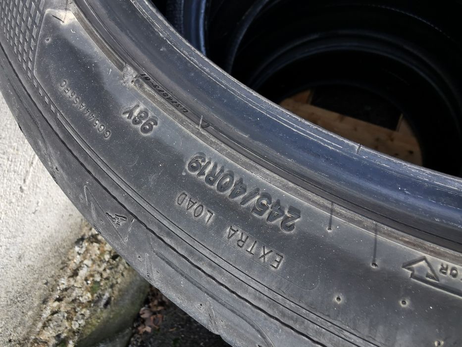 245 40 19 goodyear 4бр