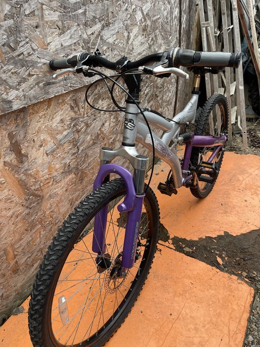 Bicicleta shockwave roti 26” frane pe disc