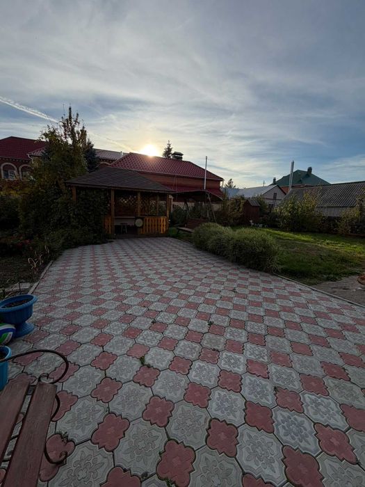 Продается 2 этажный дом, КСК