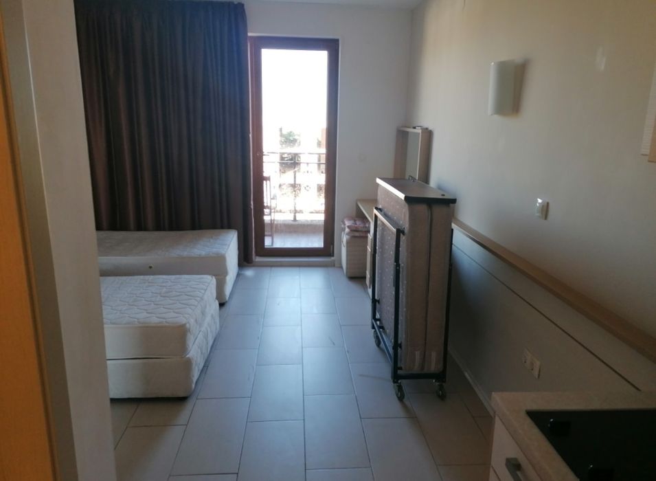 Черноморец,Градина студио по наем