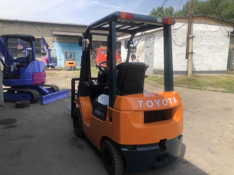 Продам Вилочный погрузчик (кара)