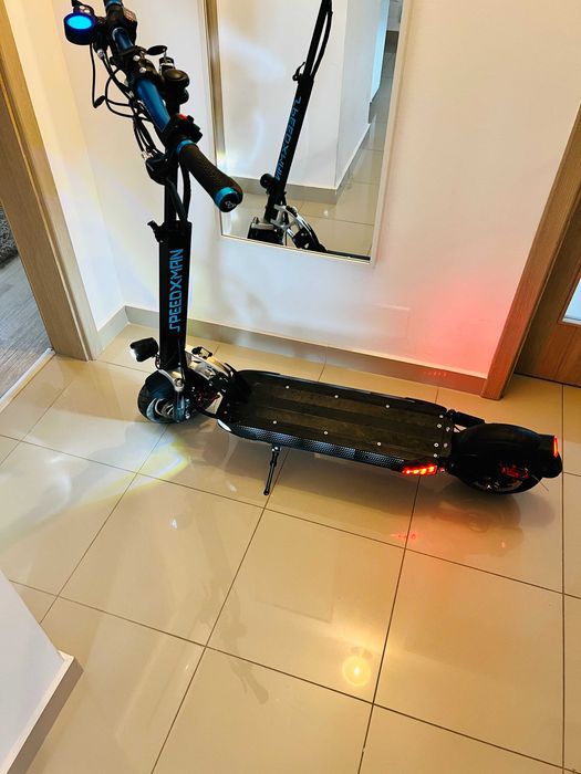 Trotinetă Speedxman 10 800W, Viteza 45 Km/h, baterie LG,  Roti 10"
