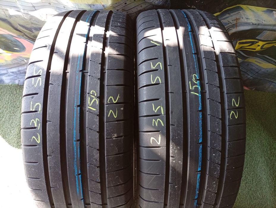 235 55 18 Dunlop