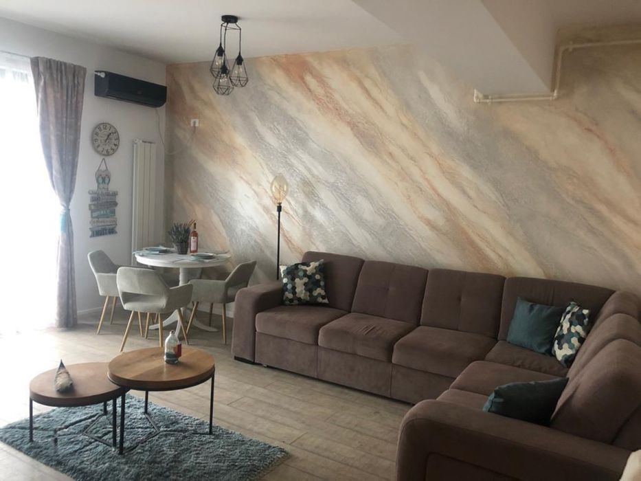 Vand apartamentprimul rand la mare