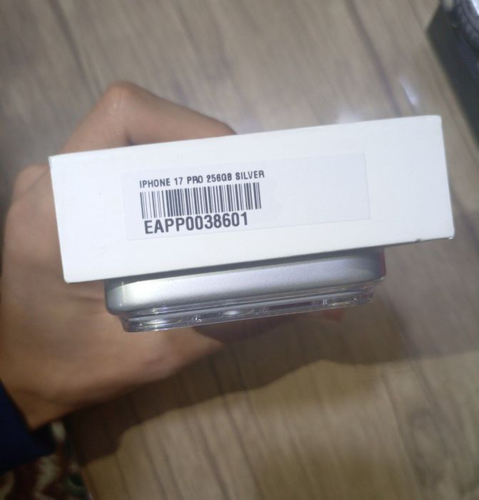 iPhone 17 Pro 256 GB oq rang