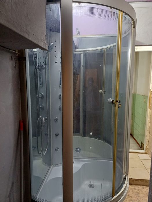 Продам 2 комн квартиру район Вокзала