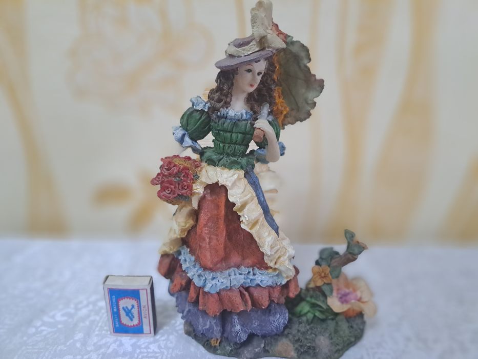 Хайкалчалар каллекциянерлар учун яни  фея ритцер ва бошка кахрамонлар
