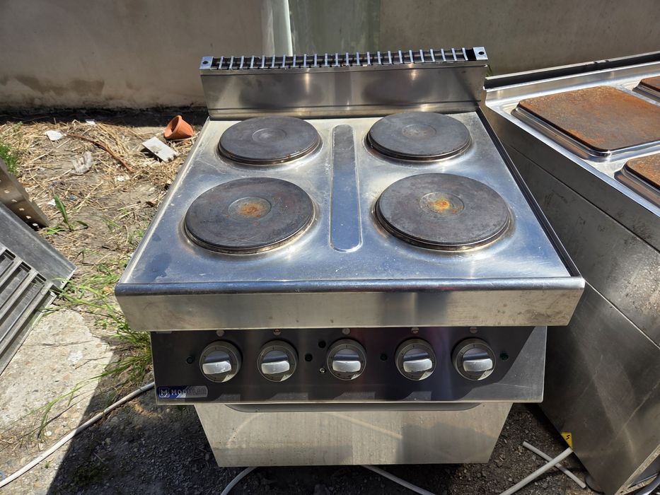 Grill de banc pe gaz sau curent, neted și striat,