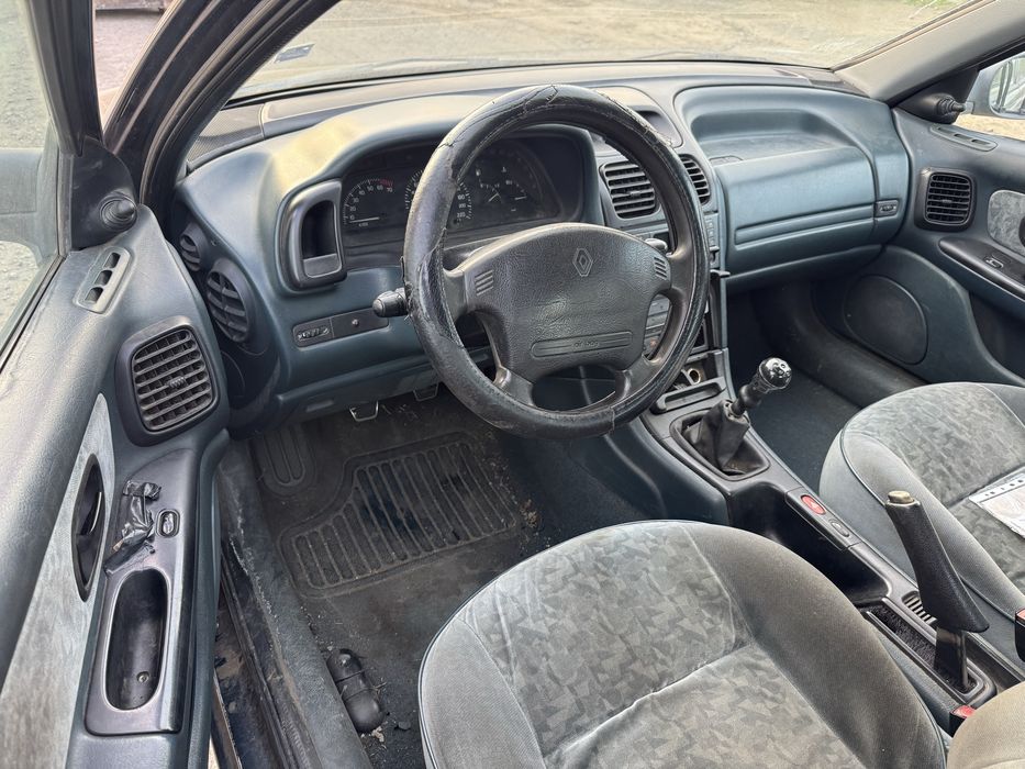 Renault Laguna 1.8i 90hp 1997г На Части