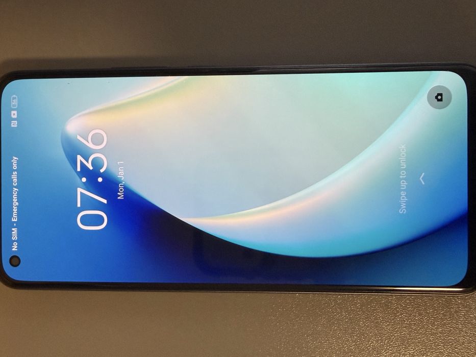 Realme 8: Punk black