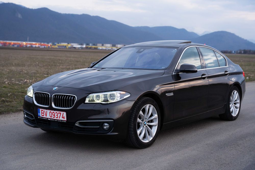 BMW Seria 5 520D F10 Trapa 5 Butoane Harman Distronic Scaune Confort