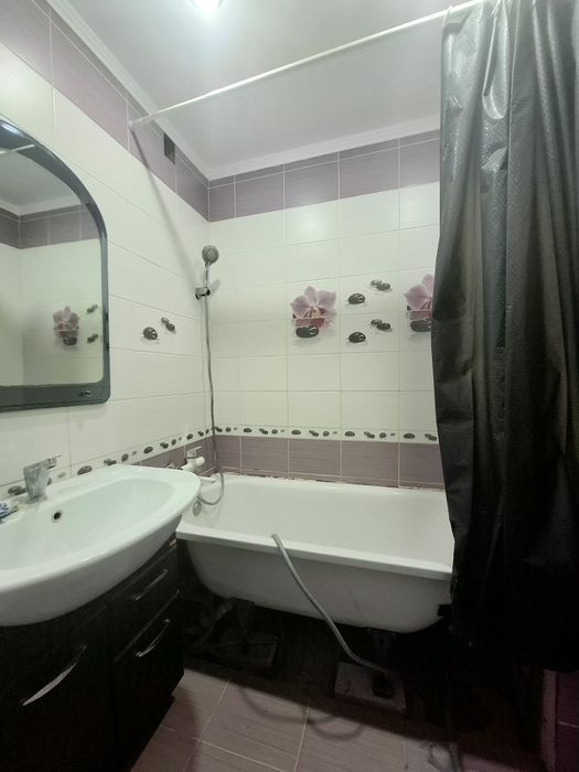 3 ком кв Жигули 4/5, 70 м²