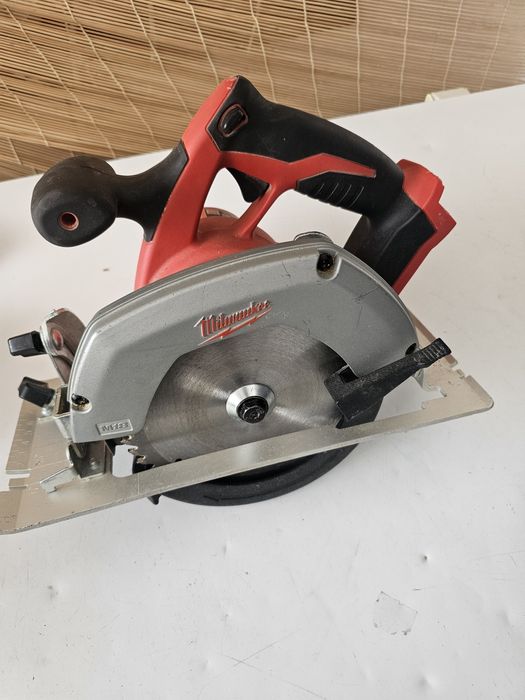 Makita,milwaulee 18v li ion brushless,pret pe bucata