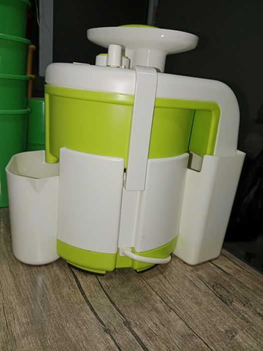 Продам новую соковыжималку Журавинка производство Беларусь