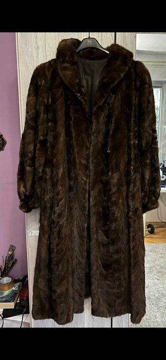 Дълго палто от норка