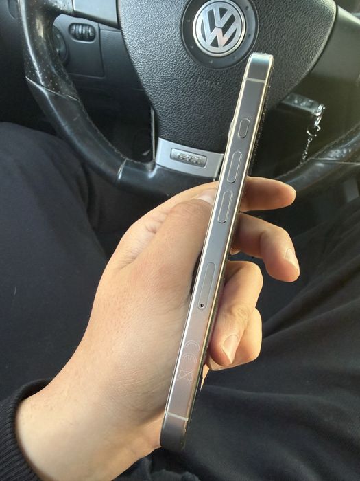iPhone 16 pro на 4 месеца като нов