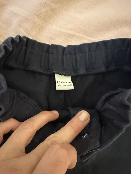 Продам школьные брюки