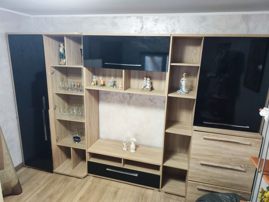 Vând mobilă + aer condiționat – preț minim, ridicare și demontare