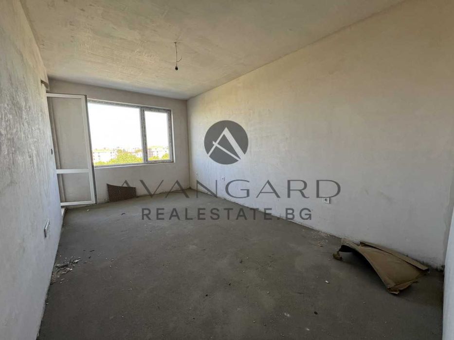 Продава се Двустаен апартамент в Пловдив, Кючук Париж - 65 кв.м за 1239 €/кв.м - Снимка #2