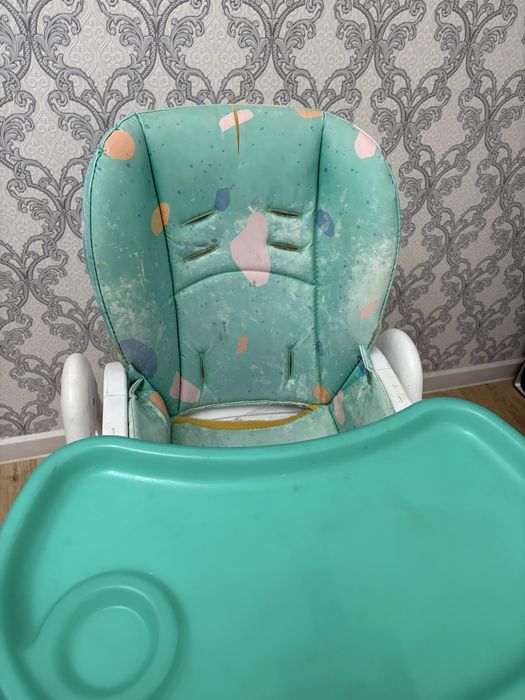 Детская стол  б/у