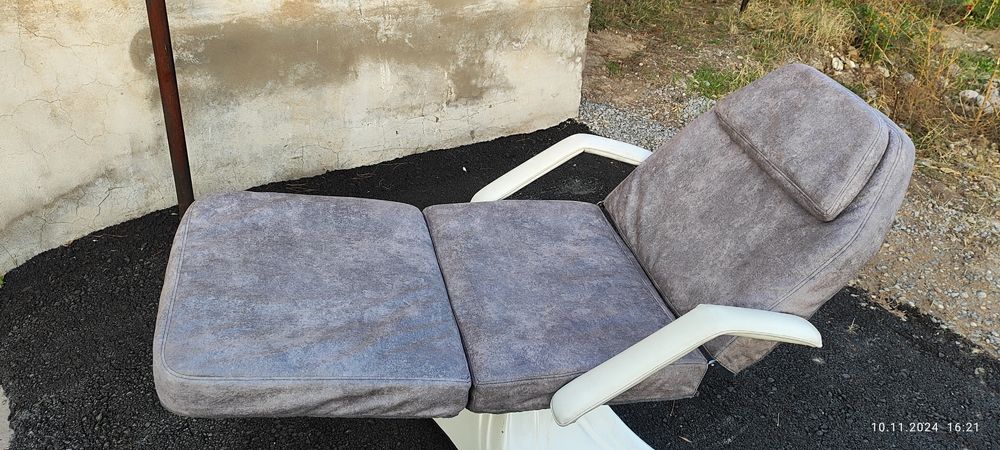 Кресло косметологическое