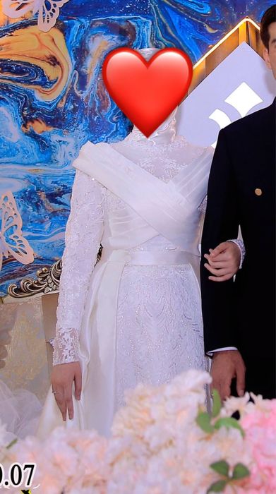 Oq ko'ylak  Kelin ko'ylak    Bir marta kiyilgan oq ko'ylak