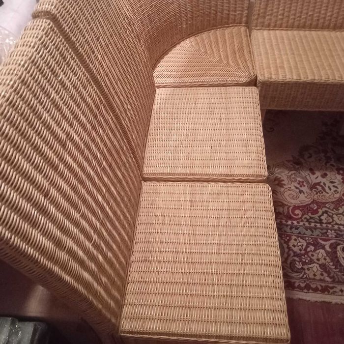 Продава истински ратанови мебели 100% внос чисто нови