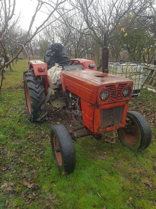 Tractor u445 fabricat 1994 plug Oradea • OLX.ro
