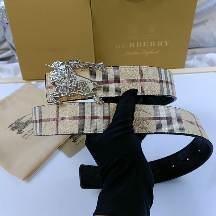 Curea burberry reversibila noua