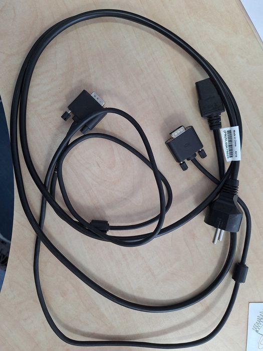 Monitor Lenovo, Mini Dock USB-C si cabluri